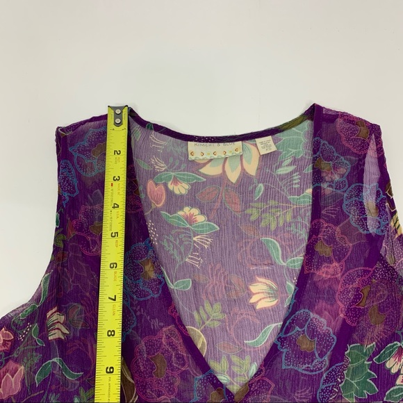 Urban Outfitters Kimchi & Blue Sheer Silk Floral Sleeveless V-Neck Tunic Blouse - Picture 15 of 16